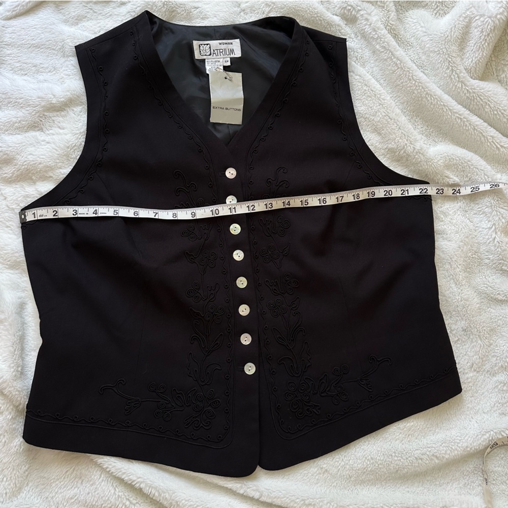 Vintage Whimsigoth Black Vest Floral Embroidered Plus Size 16W Abalone Button Up - Picture 6 of 11